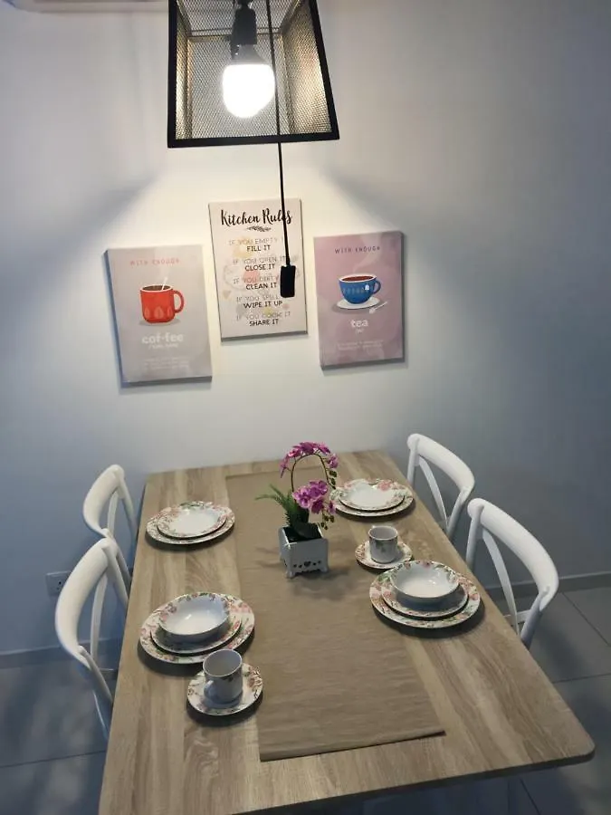 Emira Residence Sek 13 Shah Alam Wi-Fi Netflix 0*,  Malajzia